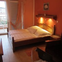 Suite for rent № 202, 130 m from the sea in Rafailovići (30 m2)
