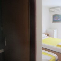 Rent a broj sobe 4 od 35 kvadratnih metara od plaže u Rafailovićima