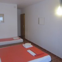Room № 8, floor 2, for rent in Rafailovići, 35 m from the beach
