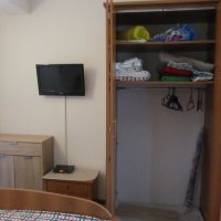Аренда квартиры № 24 с 1-й спальней (до 5 чел) в 150 м от пляжа в Рафаиловичах (60 кв.м Татьяна)