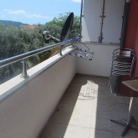 Аренда квартиры № 8 в 150 м от моря в Рафаиловичах (55 кв.м.)