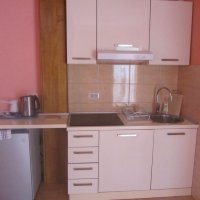 Аренда квартиры № 8 в 150 м от моря в Рафаиловичах (55 кв.м.)