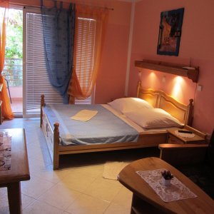 Аренда квартиры № 200 в 130 м от моря в Рафаиловичах (30 кв.м.)