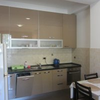 Аренда в Будве новой уютной 2-х комн. квартиры 46 кв.м. в 300 метрах от TQ PLAZA и пляжа (Ольга и Сергей)