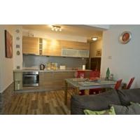 Продажа комфортной квартиры 70 кв.м. с 2-мя спальнями в комплексе с бассейном в 8-ми км от Будвы. Возможен обмен на Москву и Подмосковье