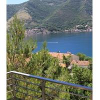 Продажа 2-х комн.  квартиры 56 кв.м. в пос. Доброта в 100 м. от моря (3 км от старого города Котор)